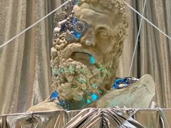 -龙美术馆西岸馆-停车场