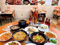 -荣基四海一家·家常菜·海鲜大排档(新安店)
