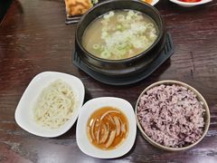 -釜山豚骨汤饭(芝罘万达广场店)