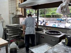 -草桥清真牛肉锅贴扁食店