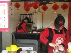 -沪上阿姨鲜果茶(华新大街店)