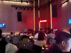-TZ House音乐现场(来福士中心店)