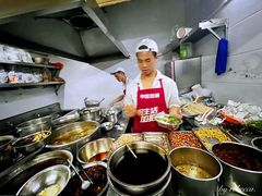 -老五鸡丝豆花面粉(瑞金北路68号院店)