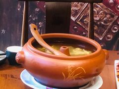 -老滇山寨•云南特色菜•地方菜•民族风情歌舞表演(金碧店)