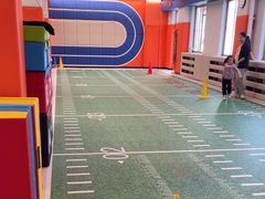 -悦动体能篮球羽毛球网球(三里河店)