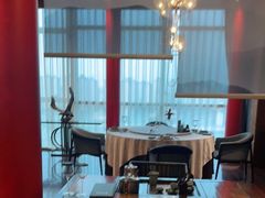 -宝燕壹号景观餐厅(龙盛国际商业广场店)