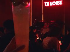 -TZ House音乐现场(来福士中心店)