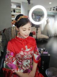 -雪莉美妆婚纱馆