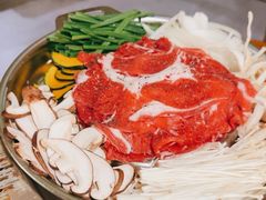 -恩你小木屋·韩式料理(假日广场店)