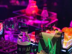 -MEGA PARTY CLUB