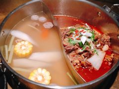特色牛腩鸳鸯锅-左庭右院鲜牛肉火锅(新梅广场店)