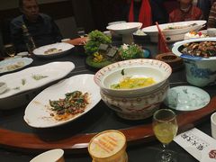 -柴火大院烤鸭民间菜