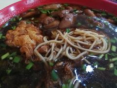 -小龙大肉面馆