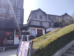 -伯先公园