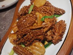 -闫府私房菜·老字号(恒隆店)