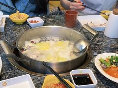 -一席地·本地鸡窝·杭帮鸡火锅(萧山银隆百货店)
