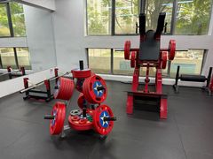 -坚果健身24小时工作室(定西路店)
