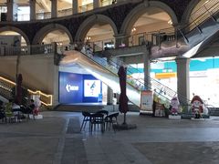 -王府井奥莱临潼小镇(临潼店)