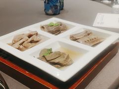 -香山湖家家宴(中山陵店)