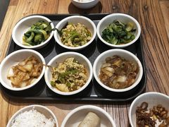 -一两饭川味素食餐厅