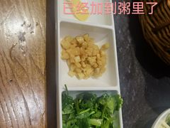 -小城粥道·海胆鲜虾粥(解放广场店)