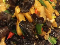 -鸿兴楼酒家嘉山路店