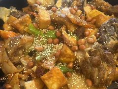 -老钟家烤羊排·敦伊阁清真餐厅胡羊焖饼