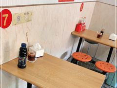 用餐区-胡家麻辣串(核桃园路店)