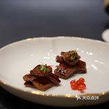 狮子山上，阅江楼旁，宝藏级别的餐厅，雕栏玉砌醉东风