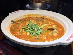 -魏铭鱼头捞饭(晋阳路店)