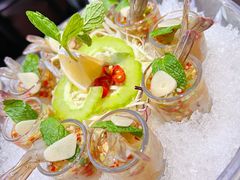 九节虾生-大头虾越式风味餐厅(光明广场店)