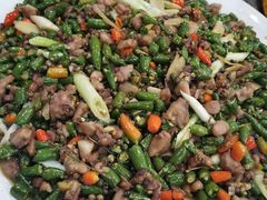 特色尖椒兔-江湖黑大兔(杨家坪店)