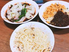 -花市豌杂面(民生路店)