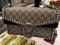 -Gucci(时代广场店)