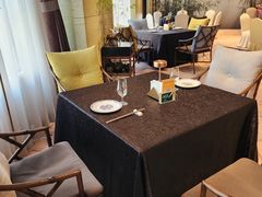 -麒麟华膳汇(飞泷商务大厦店)