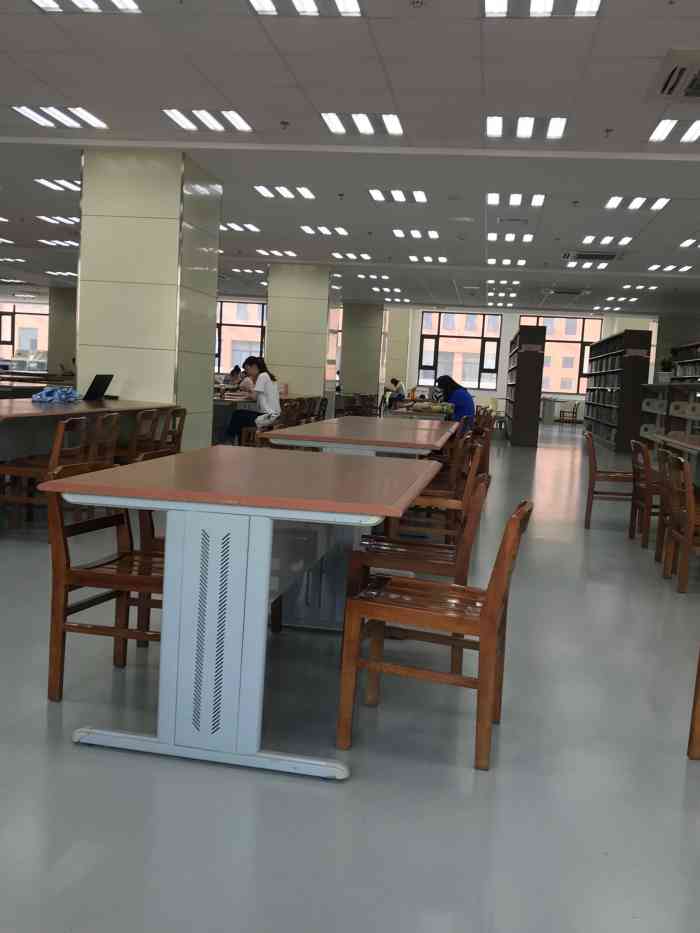 陕西理工大学图书馆图片