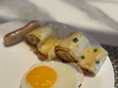 -飨食汇全日制餐厅·昆山皇冠假日酒店(九方店)