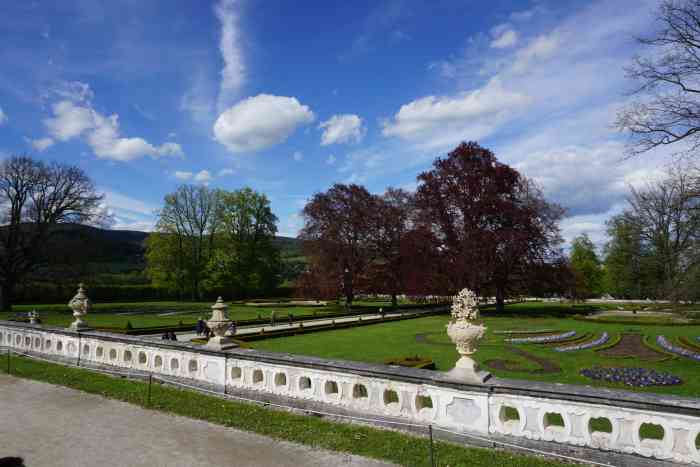 城堡花园-"城堡后花园 (zámecká zahra."-大众点评移动版