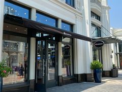 -lululemon(比斯特购物村店)