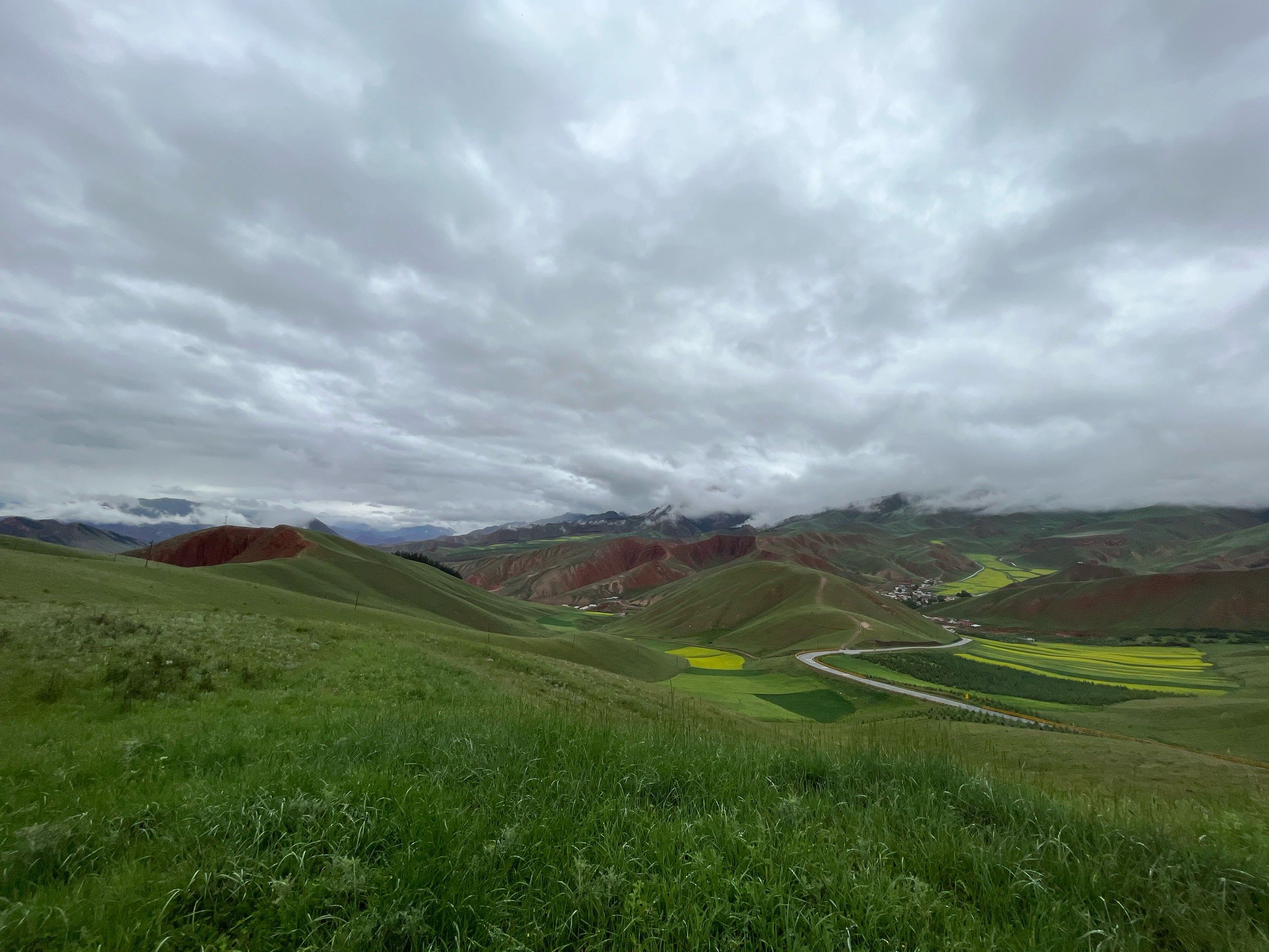 卓尔山丹霞地貌