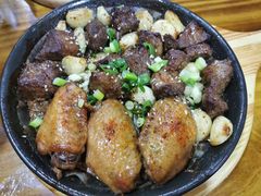 -老东镇啤酒屋海鲜加工·蒸汽海鲜·海鲜烧烤(台东店)