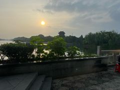 -聚汇三少·龙虾·中餐厅(莫邪路新天地店)