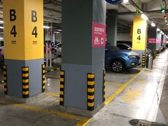 -宜家家居（上海徐汇商场店）-停车场