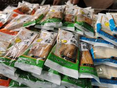 -真老大房(南京东路店)