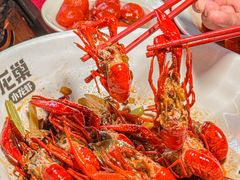 -龙巢盱眙龙虾·牛蛙·烧烤宵夜(八卦岭店)