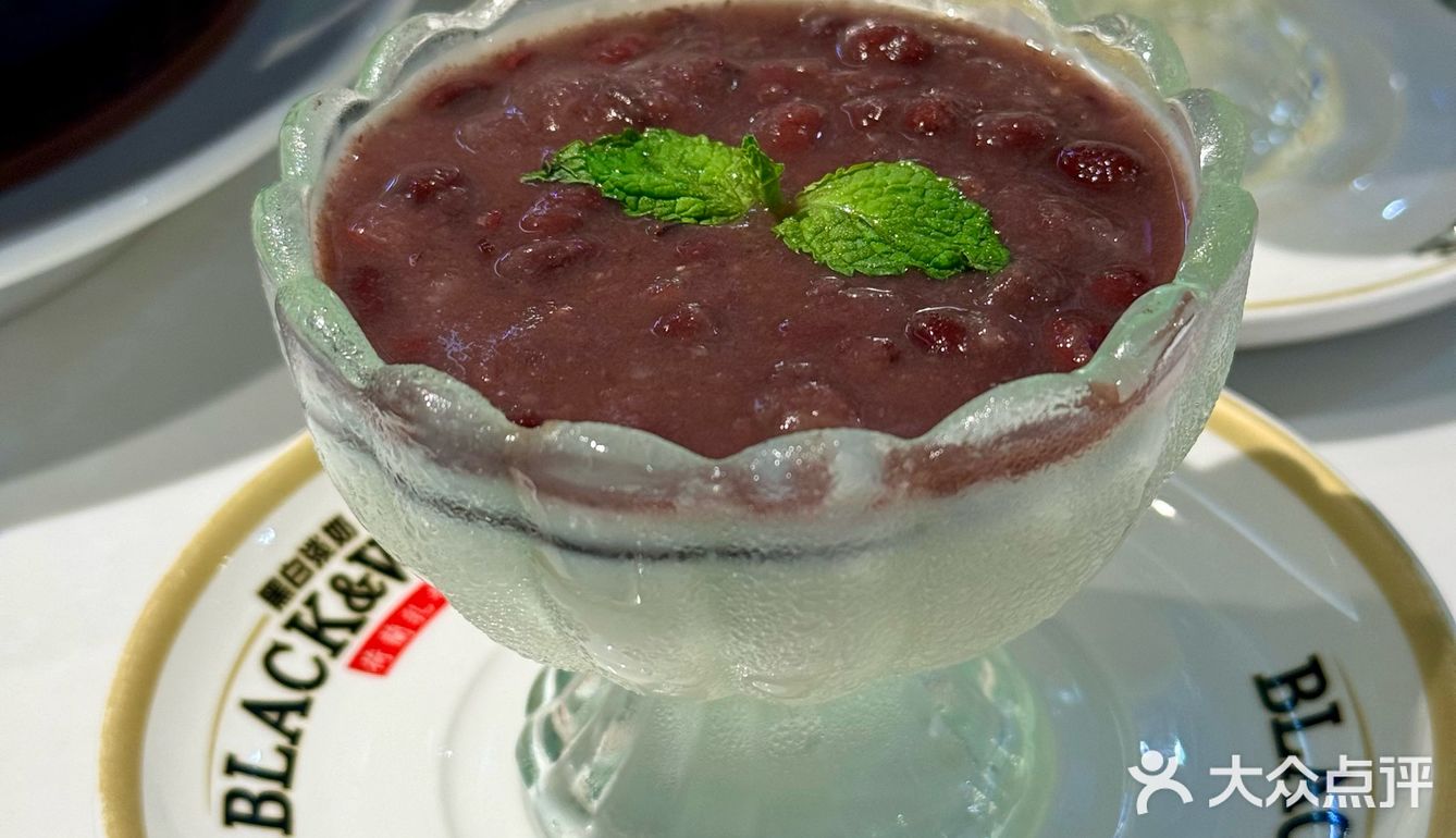 查餐厅又回来了