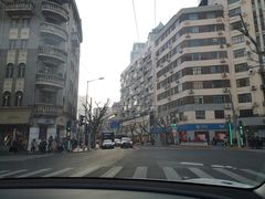 -TESLA 特斯拉(上海太古汇体验店)