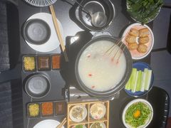 -牛牛和牛海鲜粥底火锅(长虹国际城店)