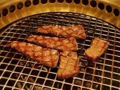 -焼肉まんぐう