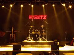 -TZ House音乐现场(茅台店)